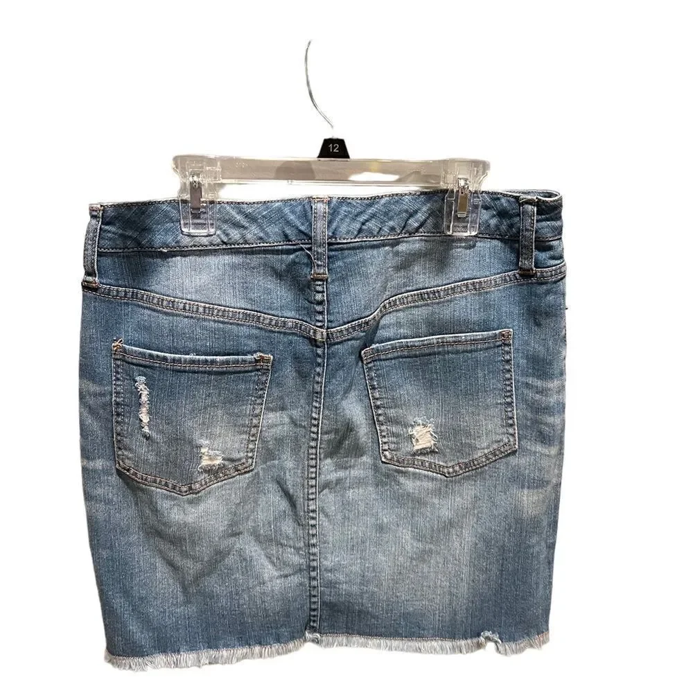 Mossimo Supply Co medium‎ wash distressed denim mini skirt size 8